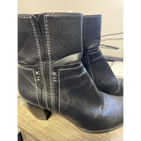 Natural Soul Winner Black Zip Ankle Boots Size 9.5W - Picture 1 of 7